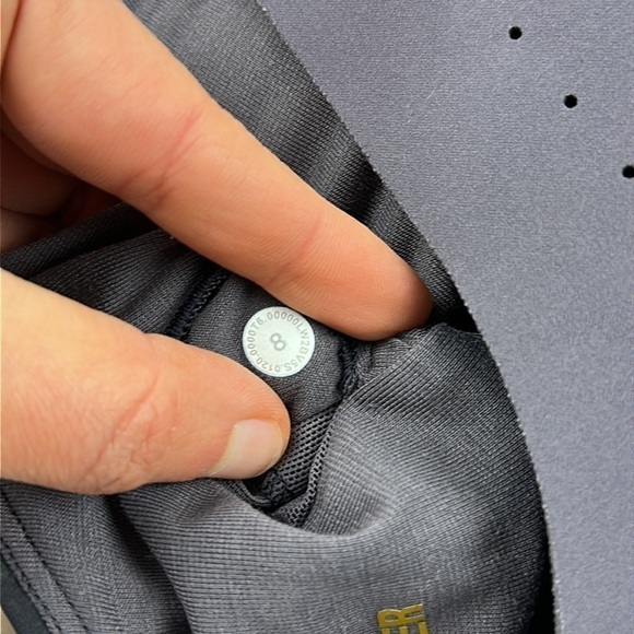 Lululemon Take The Moment Bra *Print Washed Camo Small Dark Indigo Multi - Picture 4 of 5